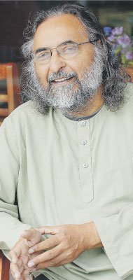 Suresh Rattan
