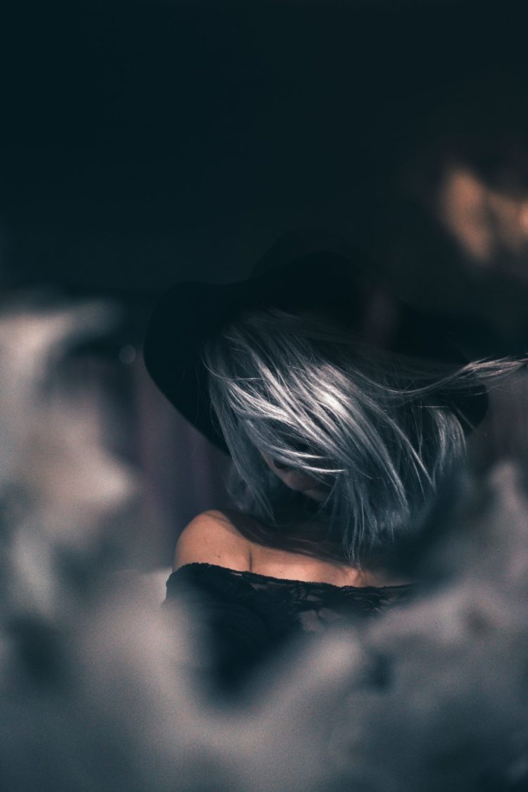 grey | Longevity LIVE